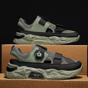 남성 펀칭 통기성 회전 버클 통굽 샌들 여름 남성패션샌들