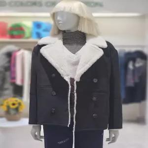 [베네통][베네통] 시슬리 더블 버튼 인조 무스탕 SALEC2561 (P003737674)