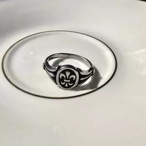 [노블른] 써지컬 스틸 심플 크롬 반지 선물