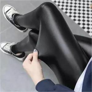 [하프클럽/셀러허브_여성트랜드패션]스키니 레더 블랙 가죽레깅스 쫄바지