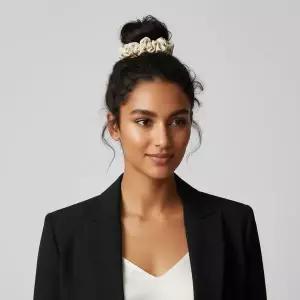 [셀린느] 여성 미니 트리옹프 스크런치 아이보리 461DK2SIB 15IA 153346838