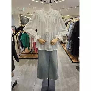 [파프리카](김해점)코튼 펀팅 레이스 테슬 블라우스 SL1BL301