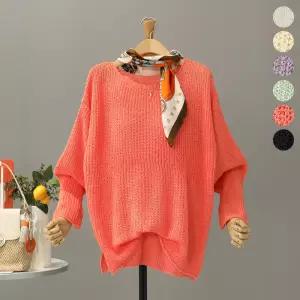 [모노시크] 뉴포트 입술넥 부클 루즈핏 니트_MNKT325