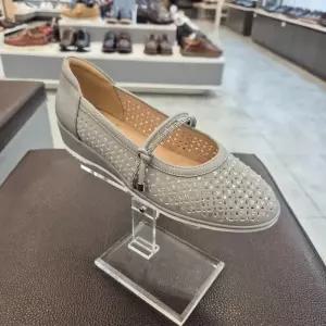 엘칸토 HC11 양가죽 여성 펌프스 초경량 큐빅 펌프스  M2H6U61J351