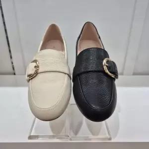 엘칸토 HC11 소가죽 여성 몰드로퍼 버클장식 세미정장 몰드로퍼 V4C3U61H3J1939