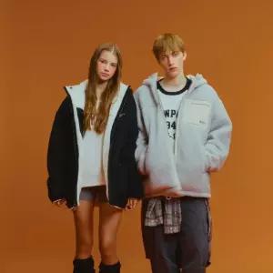 [백화점 정품] 후아유 남녀공용 Reversible Dumble Jumper WHJPF4T14U