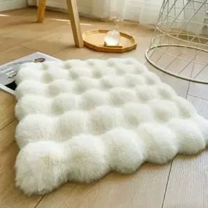 이시아르 부드러운 엠보싱 밍크 의자방석 엠보싱쿠션 방석쿠션 사무용방석 메모리폼방석