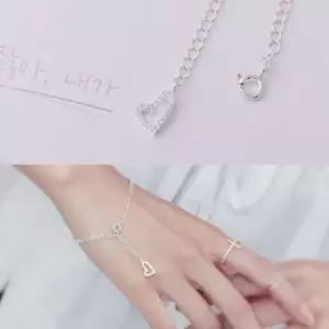 체인 팔찌 하트 펜던트 큐빅 드롭 실버 은 KW02E7EB