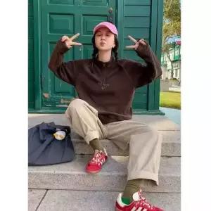 여성용 추동 캐주얼 맨투맨 티 상의 긴팔 슬림핏 자수 트렌디 아이템 차이나 집업 레터링 HT4