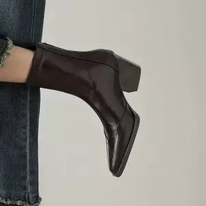 여사친 검정 빈티지 신발 앵클부츠 통굽 워커 아이템 부츠 플랫워커 슬림 트렌디 스틸레토 프렌치 HT4