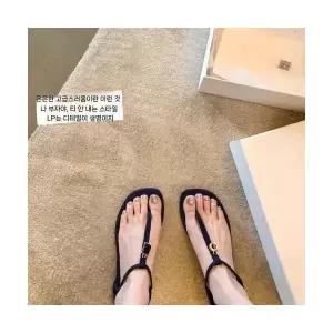 여친 샌들 양가죽 슬림핏 메탈릭 조리 플랫 일자 밴드 비치 패피5