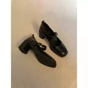 여성 블랙 빈티지 메리제인 소가죽 힐 단화 버전 펌프스 슬림핏 통굽 안힘 굽 슈즈 하이힐 패피5