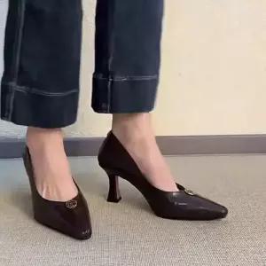 여성 동백꽃 펌프스 소가죽 리얼 스틸레토 하이힐 한발 힐 패피5