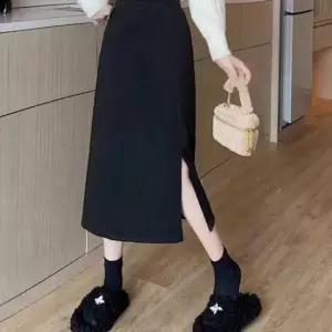 [옷은날개] 여자 데이트 룩 모임 코디 슬릿 롱 검정 스커트 치마