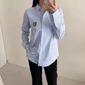 스트라이프 캐쥬얼 셔츠 줄지 오피스룩 남방 무늬 캐셔츠 캐남방 오피스 클래식 견장