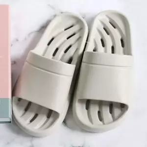 베이지 욕실화 푹신한 미끄럼방지 통큰 화장실 슬리퍼