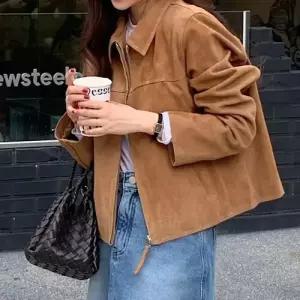 하이넥 지퍼 쿨맥스 야상 무스탕 여자야구점퍼 숏자켓 상의 2가지색상 ible1