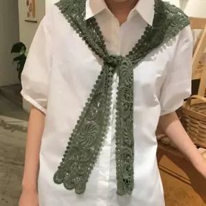 레이스 펀칭 어깨 숄 페이크 가디건 머플러망토 니트 가을코디 데일리스타일 코디룩 레이어드 케이프판초