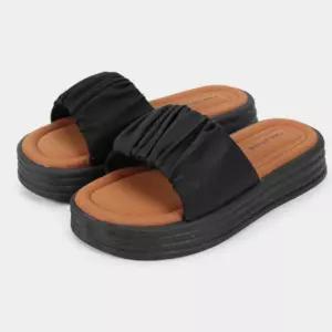 슬리퍼 여성 사무실 키높이 발편한 심플 주름높이 고급 실내화 캐주얼 여자샌들 패션