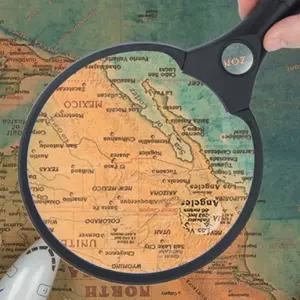 LED3구 대형 돋보기 작업용 휴대용 손잡이 확대경목걸이 LED 노안 접이식 독서용 조명 사용이편리한 실버용