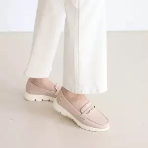 여성구두 로퍼 단화 스니커즈 케주얼화 2컬로 슬립온 키높이 미들힐 정장 플랫슈즈 슬리퍼 컴포트 통굽 수