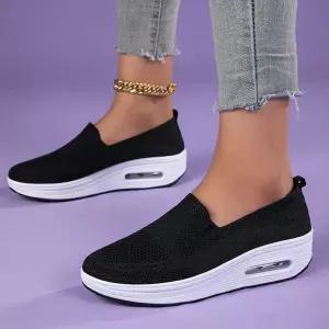 키높이 니트 슬립온 운동화 통굽 워킹화 편안한에어쿠션 쿠션화 편안한 경량 데일리 캐주얼 간편한 어머니