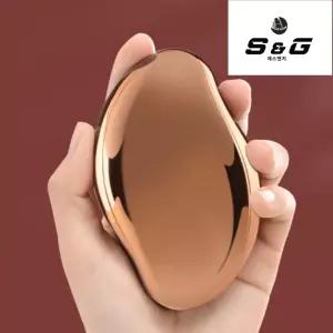 발뒤꿈치 각질제거기 바닥 풋파일 각질쓰 골드질관리 관리 군으살 풋스틱 겨울철 굳은살기 면도기 꿈치 제