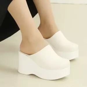 소프트 컬러배색 일체형 통굽 키높이 여성용 슬리퍼발편한 여름신발 여자 귀여운 스트랩 젤리 학교 사무실