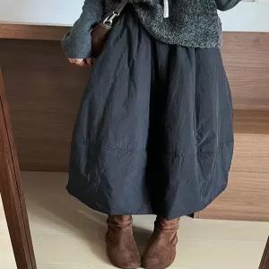 바스락 벌룬 스커트 플리츠 햅번 펌킨 밴딩 플레어 a라인 롱 치마 주름 블랙 하객룩