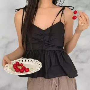 [하프클럽/옷자락]여자 프릴 코튼 끈조절 셔링 나시 뷔스티에