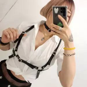 DUGNMARKT  여성 바디 스트랩 하네스 벨트 할로윈 무대의상 패션 코디 유니크 액세서리