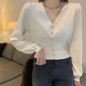 [옷은날개] 여성 소프트 브이넥 긴팔 니트 봄 가을 니트티셔츠