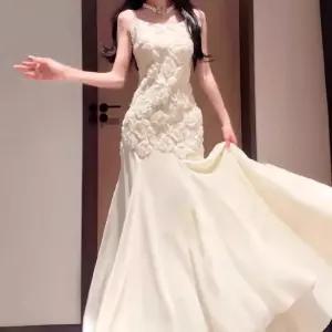 엘럽 여사친 스커트 하계 프렌치 자수 장미 나시 럭셔리 드레스 머메이드 원템2