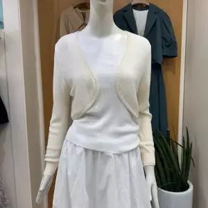 [하프클럽/클리지]클리지 DP01 라운드 라인 크롭 가디건 CP4WKC04