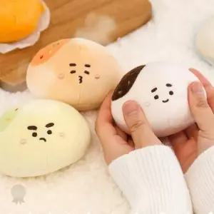 캐릭터 디자인 휴대용 손 난로 겨울 보온 핫팩 파우치 방한 용품 찐빵 인형 모양