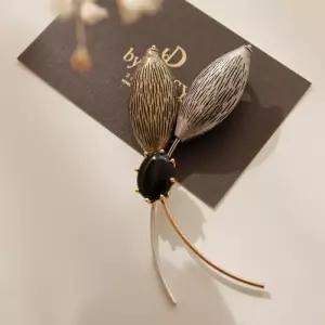 [제이로렌]바이데이지 오닉스 나뭇잎 마그네틱 원석 브로치 Bb0426