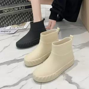 [신상오픈런]여성용 방수 숏 앵클 레인부츠 비 오는 날 필수 아이템 (47364787)