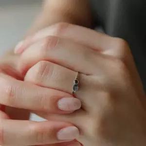 [제이로렌]바이데이지 가넷 원석 나뭇잎 실버 반지 Br0343