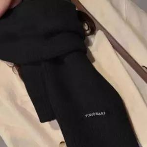 [서삼안전] 넥워머 여자 목돌이 머플러 여성 부드러운 니트 겨울 쁘띠 목도리 (본품)