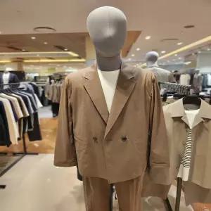 [킨록바이킨록앤더슨](신세계 사우스시티)킨록 베이지 오버핏 반더블 린넨혼방 캐주얼 셋업 자켓(XFB05A...