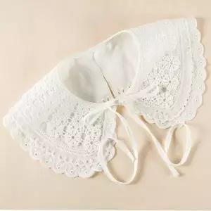 [하프클럽/]3단 레이스 페이크 카라 펀칭 레이스 넥케이프