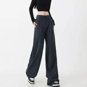 ONM 페미닌 핀턱 슬랙스 여자 2컬러 일자 모던 무채색