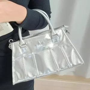 아디다스 핸들 실버 미니 숄더백 에어라이너 사첼백 호보백 토트백 쇼퍼백 JP0405