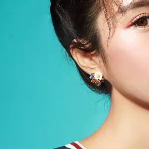 2024 봄 무당벌레 꽃 큐빅 핸드메이드 이어링 귀걸이-WE82B85