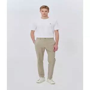 헤지스 남성 25SS [스테디셀러] 화이트 단색 면 반팔티셔츠 WHTS5B901WT