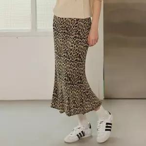 [와이오와이][택가122000원]레오파드 플리츠 미디 스커트_베이지