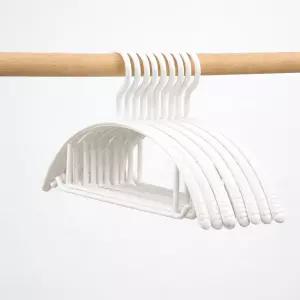 어깨뿔방지 깔끔 옷걸이 10개입 튼튼한 미끄럼방지 아이디어 멀티 걸이 2color