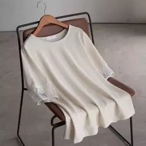 (안나앤플러스) 체른 레이스 퍼프 블라우스티[티셔츠ED748] 빅사이즈