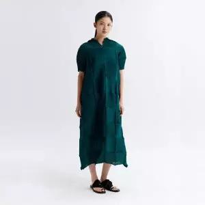 [플리츠미](대구신세계)트임 카라 사선 플리츠 원피스_PPOPM026001