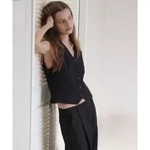 Q'SRB Stripe Four Set Up Suit-Single Breast Vest 2071230